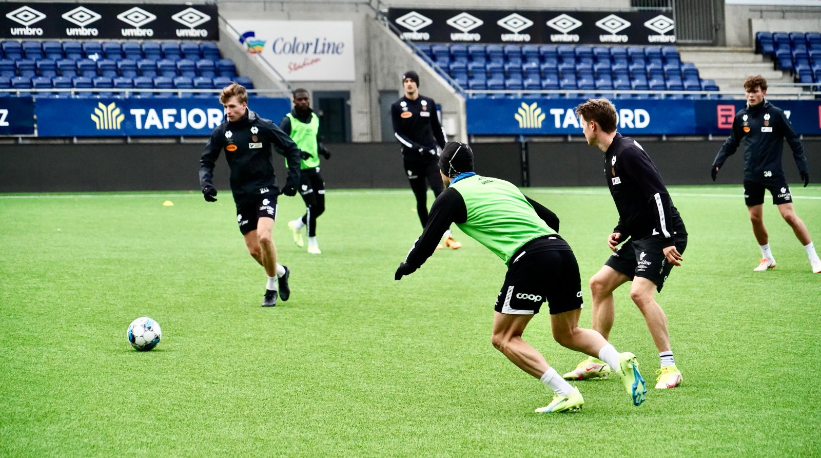 Trener Sammen Med Brattvåg Onsdag Aalesund